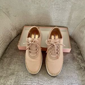 Michael Kors poudre pink sneakers